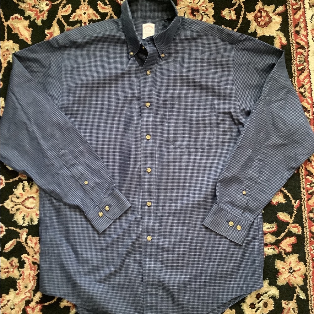 Brooks Brothers Navy & White Dress Shirt Size Medium